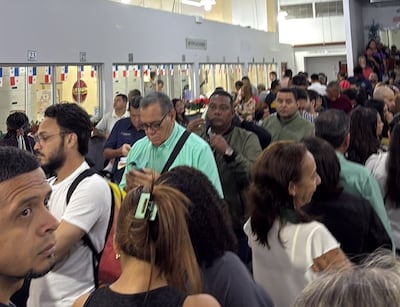 Migración registra gran número de extranjeros por actualización de datos, estos son los requisitos