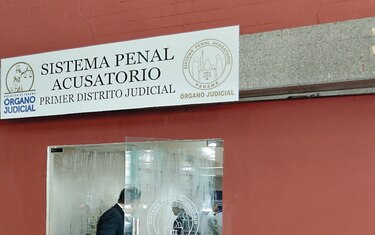 Juez de garantías niega fianza de excarcelación a Tony Ng