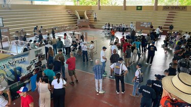 Desde Panamá hasta Arraiján, abarrotados los principales centros de votación