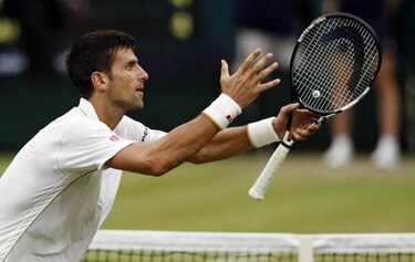Djokovic pasa a tercera ronda, Federer acaba con sueño de Willis
