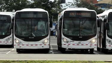 Mi Bus anuncia desvíos por desfiles del 10 de noviembre