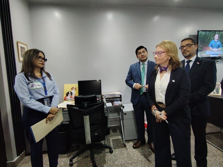 TE autoriza recolección de 50 mil firmas para revocatoria de mandato de Paulette Thomas