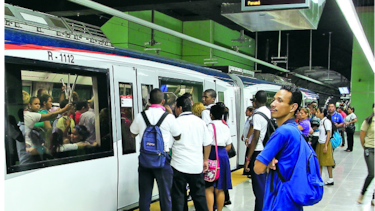Fomentan la lectura en el Metro