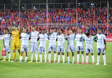 Con Armando Cooper hubo superioridad y manejo de la pelota, asegura DT del Sporting San Miguelito tras un valioso empate en Guatemala
