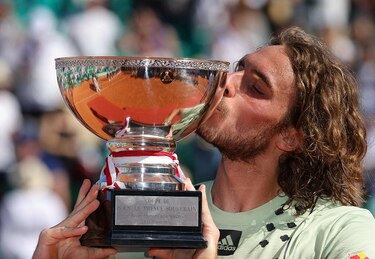 Tsitsipas confiesa que vive un momento bonito en su carrera