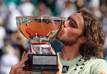 Tsitsipas confiesa que vive un momento bonito en su carrera