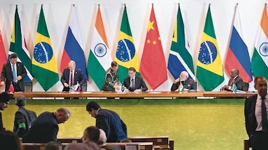 Brics se pronuncian contra el proteccionismo