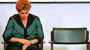 Senador recomienda encausar a Dilma Rousseff