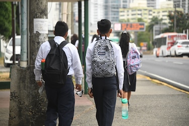 Este lunes 15 de mayo hay clases; docentes suspenden llamado a paro 
