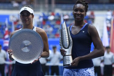 Garbiñe Muguruza se retira y Venus Williams se corona en China