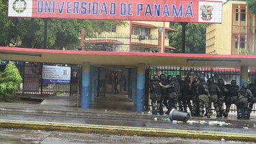 Enfrentamientos en la Universidad de Panamá; caos vehicular en la ciudad