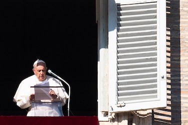 El papa Francisco insta a trabajar por la paz en su mensaje de Año Nuevo