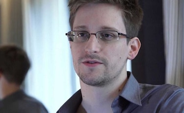 El abogado de Edward Snowden tilda de 'especulación' el informe sobre su extradición