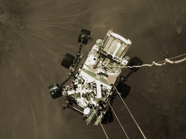 La NASA publica imágenes espectaculares de la llegada de Perseverance a Marte