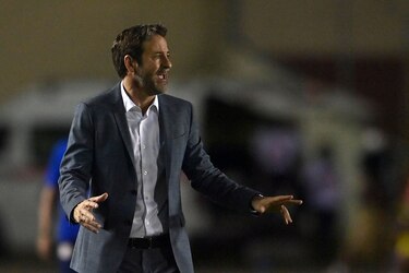 Christiansen lamenta  la carencia de formación