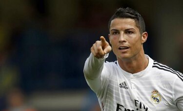 El Real Madrid vence al Villarreal y escala posiciones
