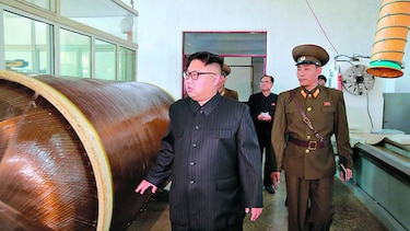Corea del Norte difunde imágenes de nuevo misil