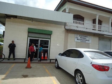 Juez permite que dos trabajadores de Campos de Pesé sean pasantes en el caso