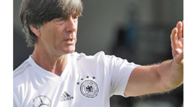 Löw seguirá con Alemania