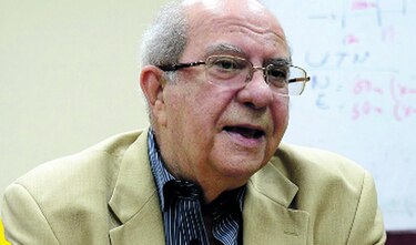 Fiscal ordena arresto domiciliario del exrector de la Universidad de Panamá Gustavo García de Paredes