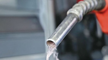 Precios de la gasolina bajarán desde este viernes 16 de agosto