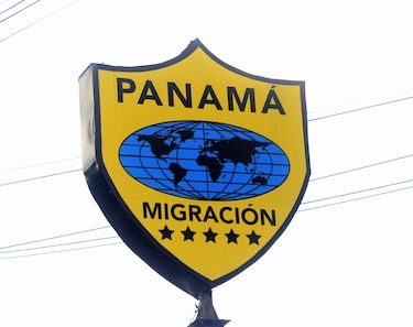 Creación de tribunales administrativos migratorios