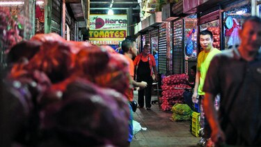 Establecen plazo para mudanza de mercado