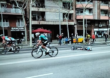 Nairo Quintana se retira en la Volta tras una caída en la última etapa