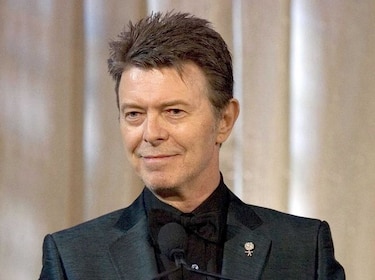 Sotheby's expone colección de arte de David Bowie
