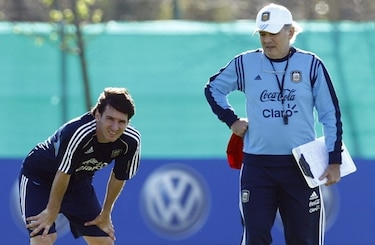 Sabella espera contar con Messi para enfrentar a Paraguay