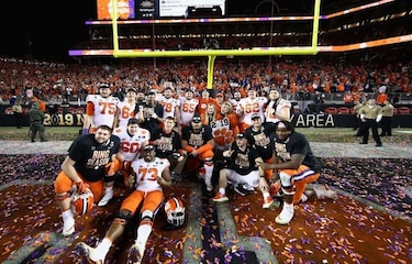 Clemson apalea a Alabama y es campeón colegial