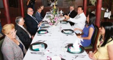 Gobierno electo apuesta por nueva ´Constitución´