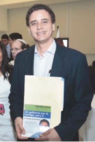 Solís, Rodríguez y Barroso completan la oferta electoral