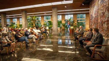 Autores de Argentina, Cuba y España ganan premios literarios Casa de las Américas