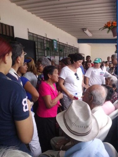 Quejas en la escuela José Domingo Espinar