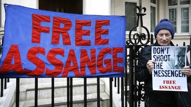 Ecuador mantiene protección a fundador de Wikileaks