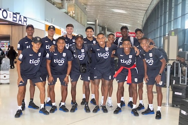 Jorge Dely Valdés anuncia lista de convocados para campamento en Chile