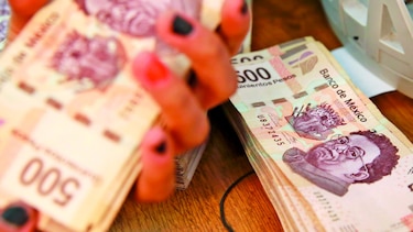 Moneda mexicana anota mejor alza semanal