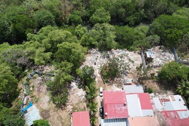 Allanan casas en Panamá Viejo por reciclaje clandestino y microtráfico