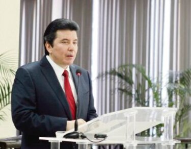 Nuevo presidente debe mejorar la Corte Suprema