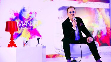 Emmanuel lanza disco