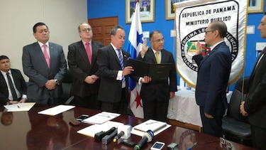 José Vicente Pachar asume la dirección del Instituto de Medicina Legal