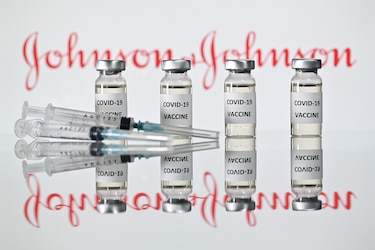 Johnson & Johnson pide autorización a la FDA para su vacuna contra Covid-19