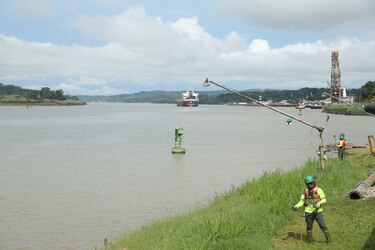 El Canal de Panamá estima reducción de entre $500 millones y $700 millones en ingresos este año