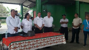 Ministra de Educación insta a docentes de la comarca Ngäbe Buglé a volver a clases