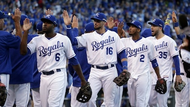 Reales remontan y empatan la serie ante Astros