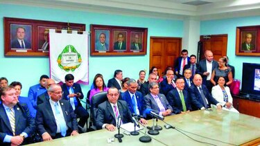 Exigen a la Universidad de Panamá auditar operaciones de fundación