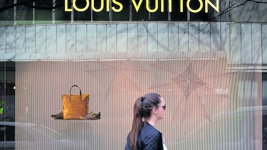 Louis Vuitton negocia abrir fábrica en Estados Unidos