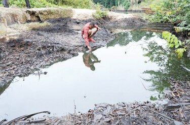 Petrolera Shell acepta pagar $111 millones  a Nigeria por derrames 