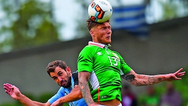 Irlanda y Holanda ganan en amistosos
